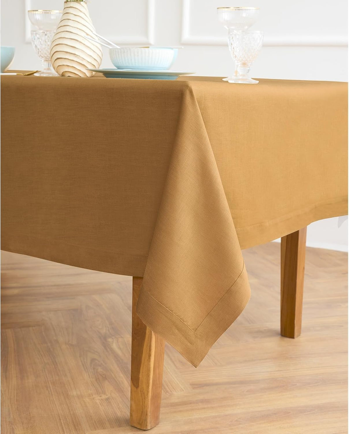 Solino Home Linen Tablecloth for Rectangle Tables 60 x 90 Inch - 100% Pure Linen Caramel Table