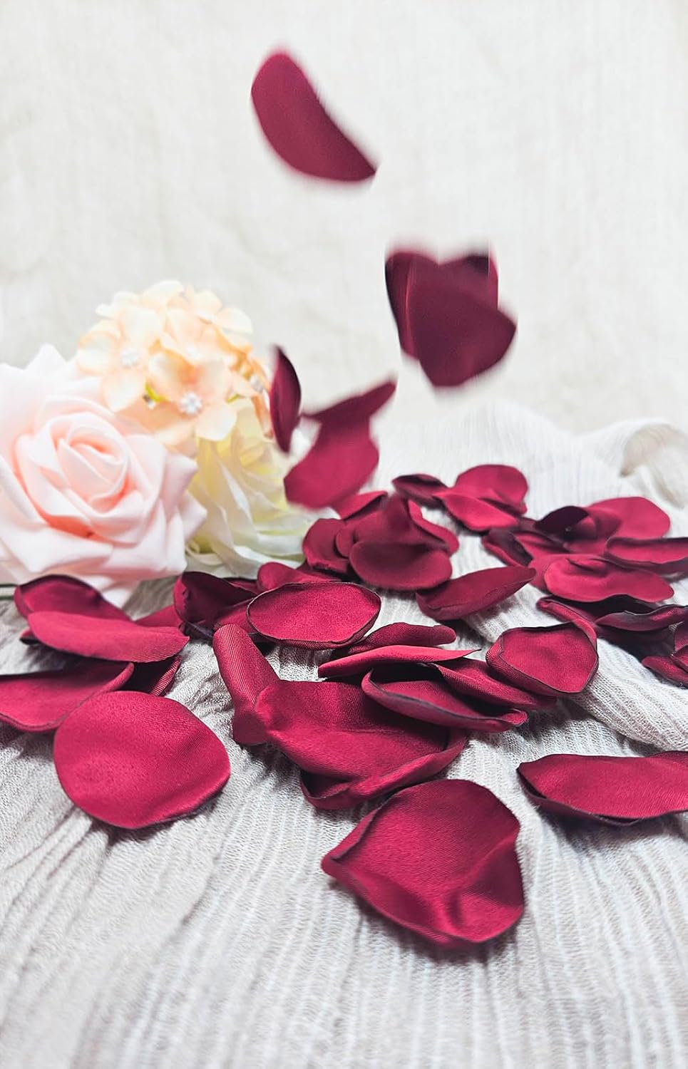 ZOOYOO 200Pcs Burgundy Silk Rose Flower Petals for Valentaine's Day,Wedding Flower Gril