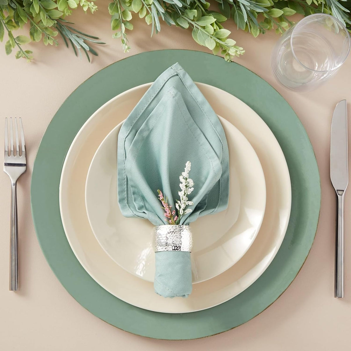 Farmlyn Creek Silver Napkin Rings Set of 12-1.8 in Round Polished Zinc, Bulk Napkin Ring Holders