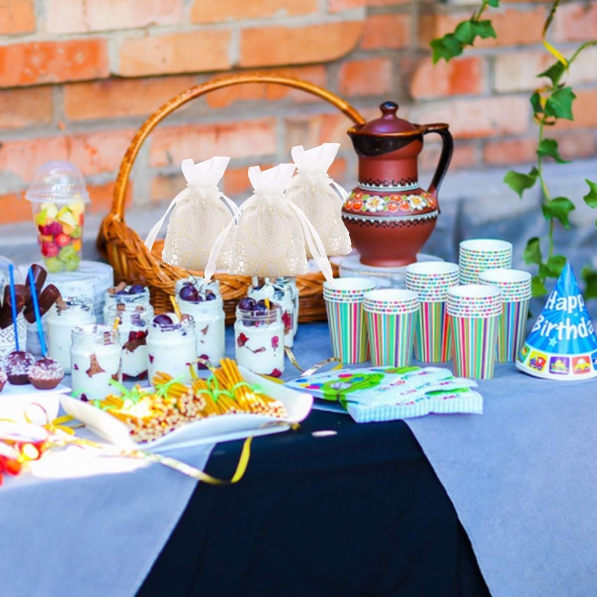 Ewanda store 8Pcs Lace Organza Drawstring Bags White Leaf Cotton Drawstring Bag for Wedding
