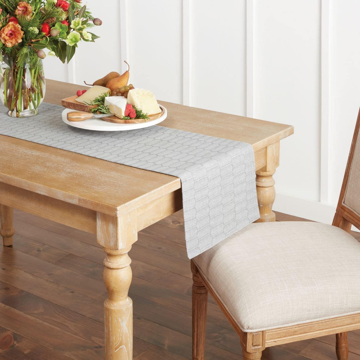Martha Stewart Honeycomb Modern Farmhouse Reversible Table Runner, Charcoal Grey, 15"x72"