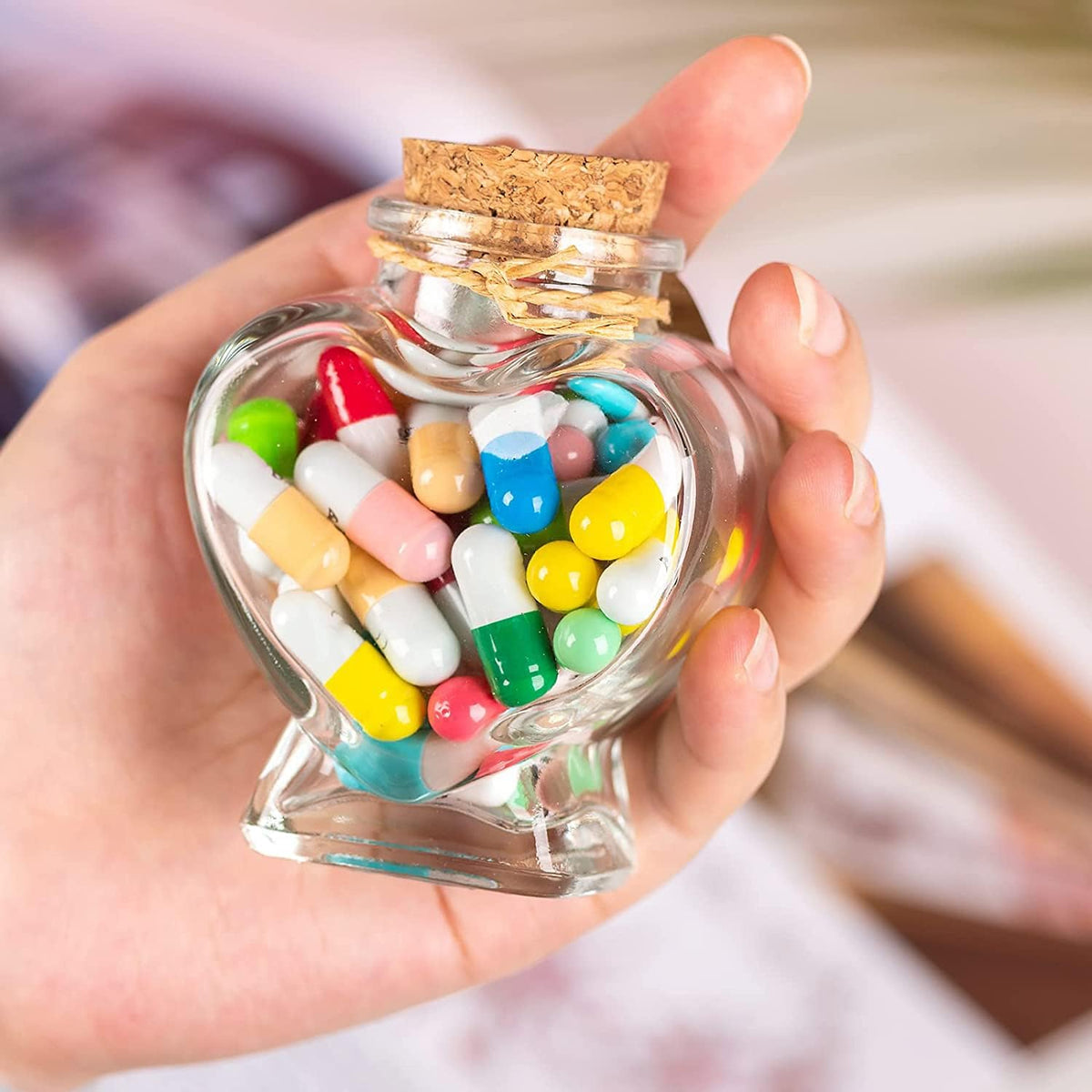 Hefonti Capsule Message in a Bottle - 50pcs Cute Capsule Pills Gift for Girlfriend Boyfriend Women