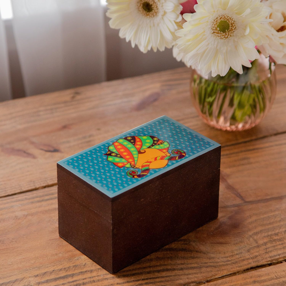 Octavius Urban Print Wooden Tea Sampler Box | Variety Pack Sampler | Perfect For Gifting &