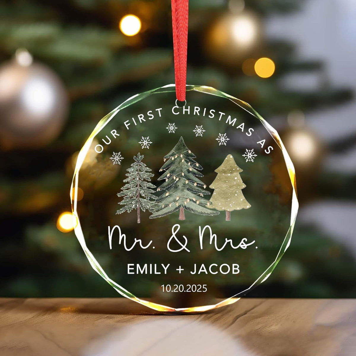 Personalized Glass Ornament 2025 for Married Couples with Name, Custom Wedding Keepsake Gift for