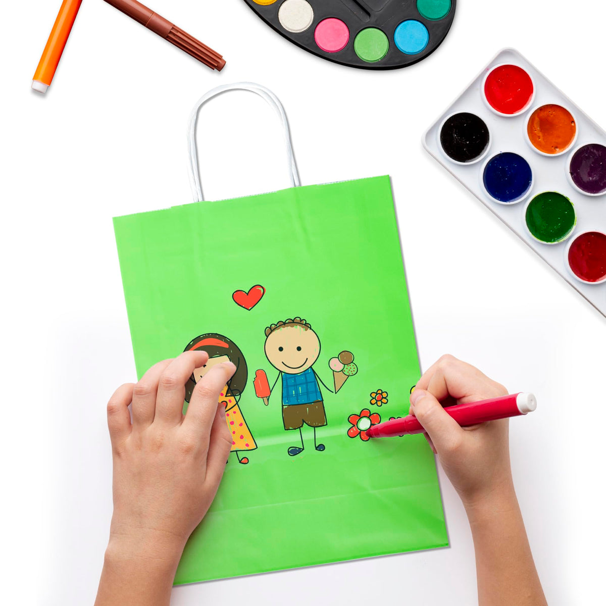 BLEWINDZ 32 Pieces Gift Bags with 32 Tissues, 8 Colors Party Favor Bags with Handles, Rainbow Gift