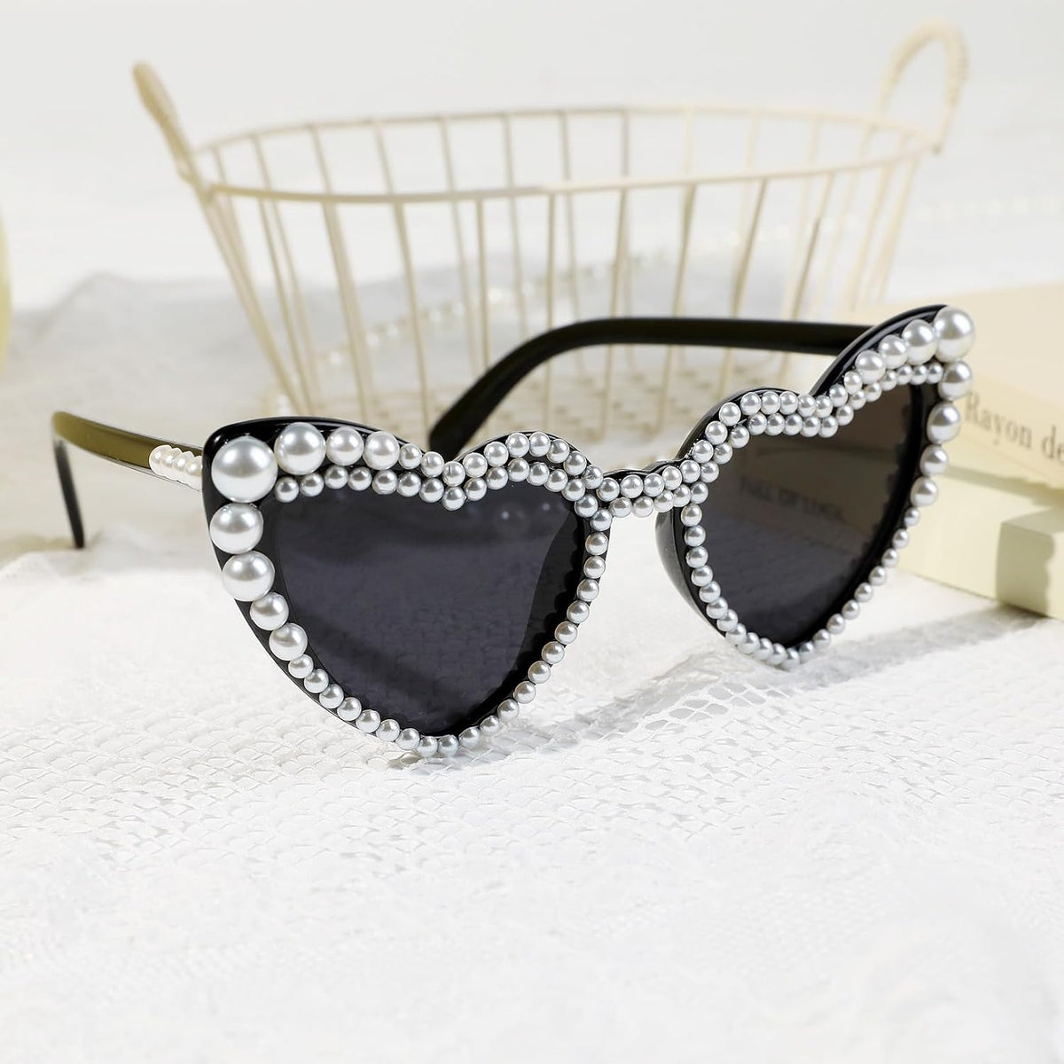 YOGFIT Heart Sunglasses for Women Fashion Classic Love Eye Protection Sunglasses Vintage Cute Heart