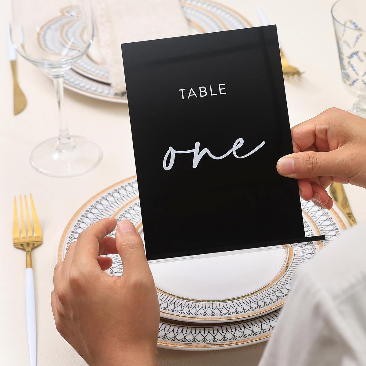 UNIQOOO Black Wedding Double Sided Table Numbers with Stands 1-15 set, 5x7'' Acrylic Signs with