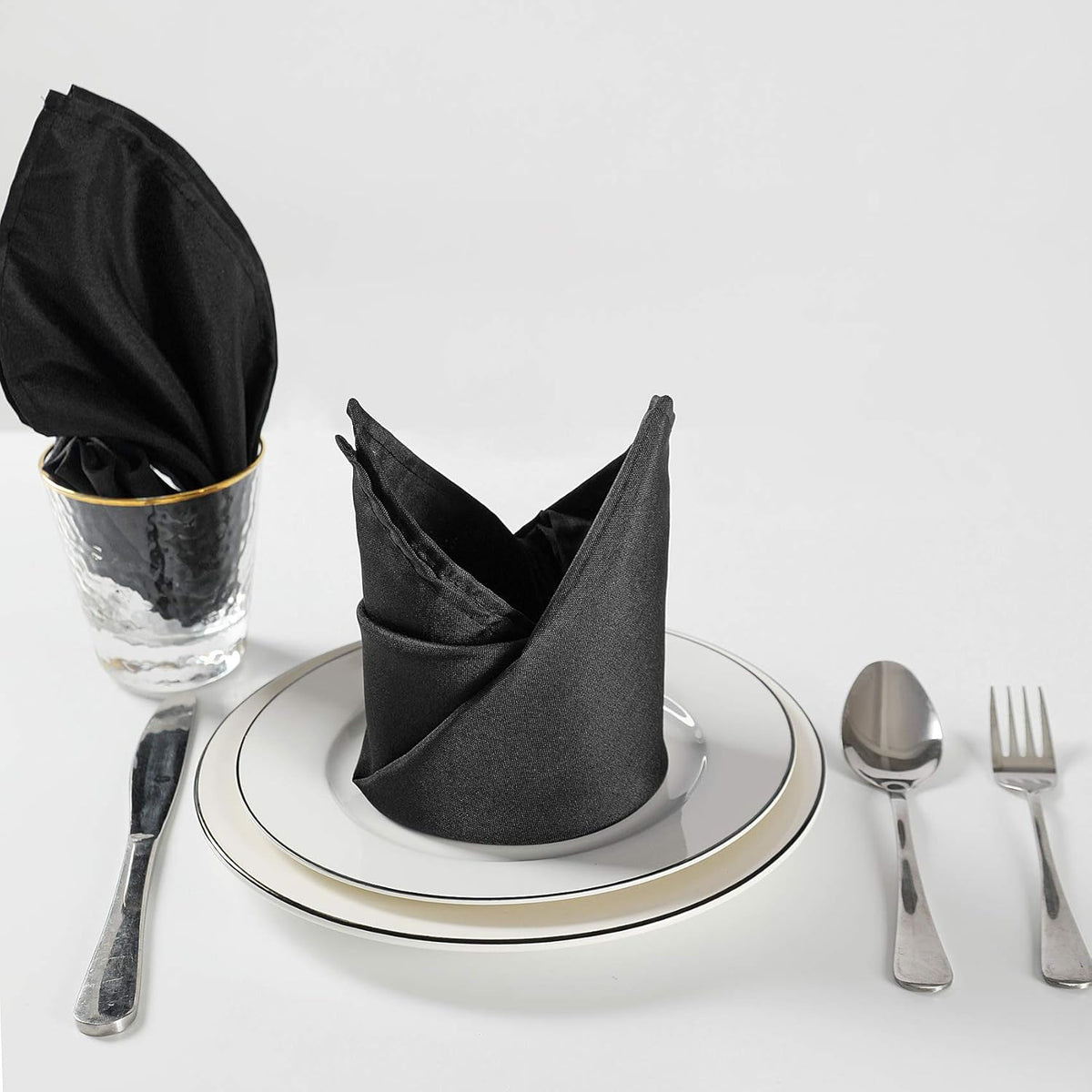 Cloth Napkins 20x20 inch Washable Polyester Dinner Napkins Soft Table Napkins for Wedding Party