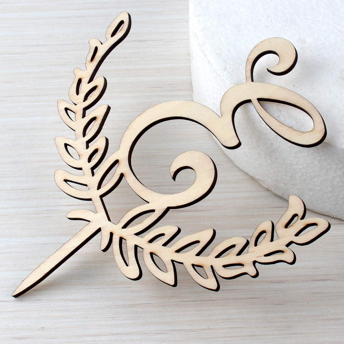 LINGTEER Personalized Inital Letter E Wooden Cake Topper Perfect for Birthday Rustic Wedding
