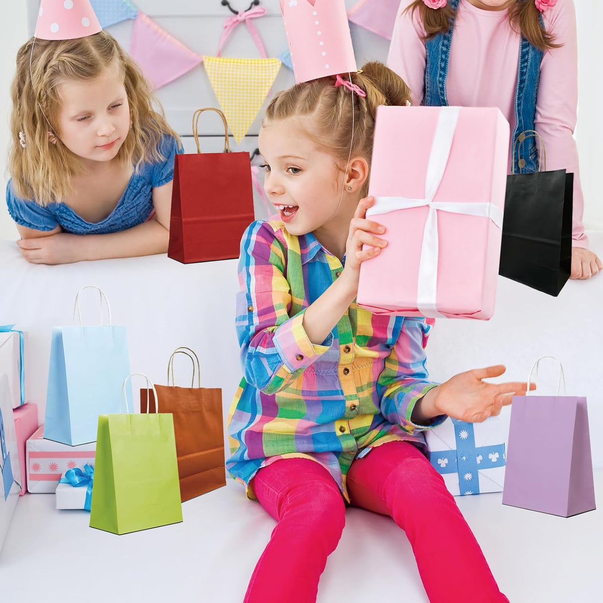 BAG BOX 25 Pack Small 5.9x3.1x8.25 Inch Green Kraft Paper Gift Bags with Handles for Bulk Shopping
