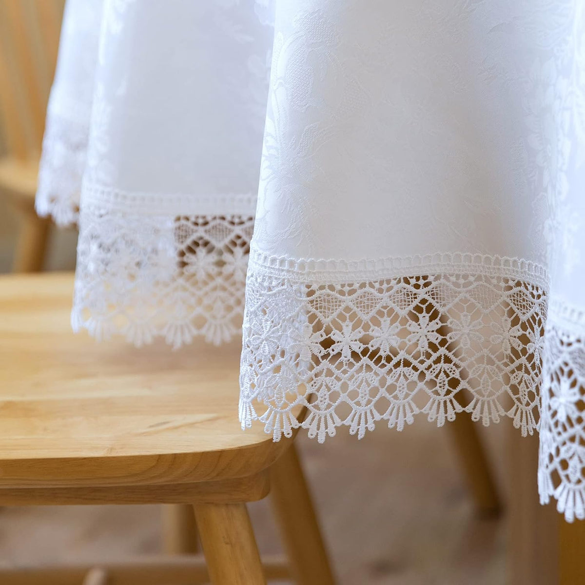 White lace Premium Round Farmhouse Tablecloth Waterproof OilProof SpillProof AntiShrink Soft