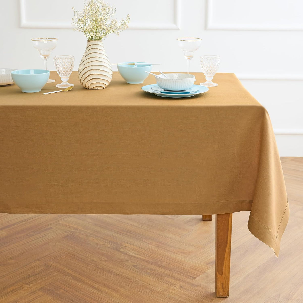 Solino Home Linen Tablecloth for Rectangle Tables 60 x 90 Inch - 100% Pure Linen Caramel Table