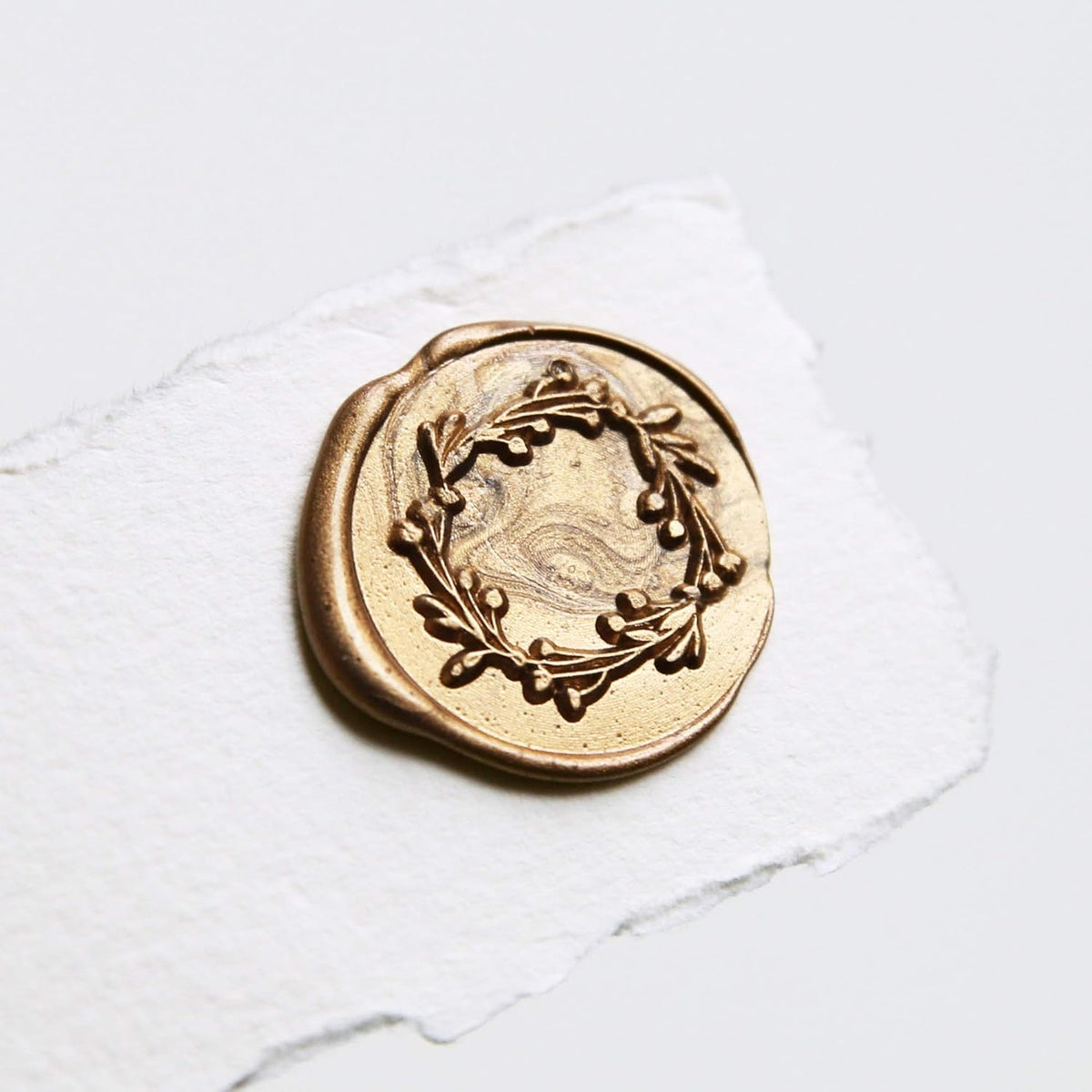 UNIQOOO Mailable Glue Gun Sealing Wax Sticks for Wax Seal Stamp - Metallic Antique Gold, Great for