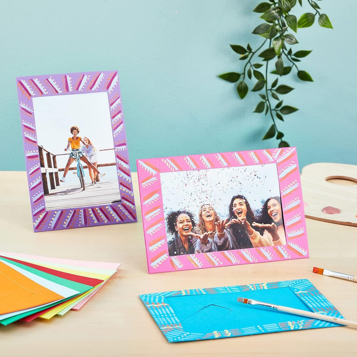 Juvale Cardstock Picture Frames - 4x6 in, Multicolor, 50 Pack - Paper Photo Frames for DIY &