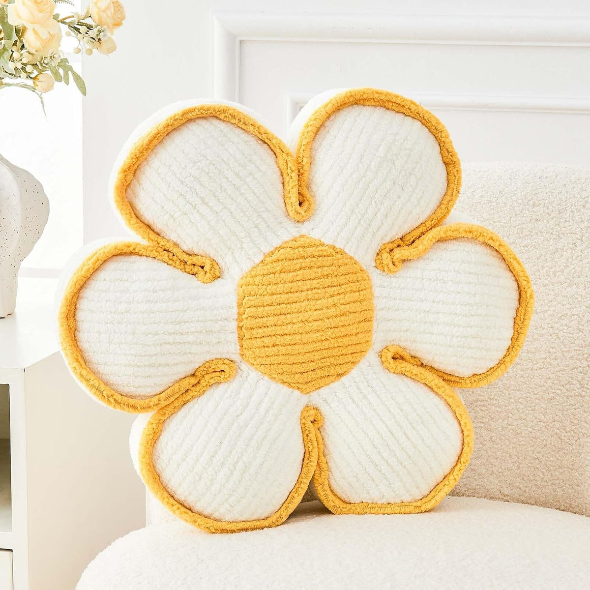 Flower Pillow, Soft Flower Decorative Throw Pillow, Cute Daisy Flower Shaped Seating Floor Cushion