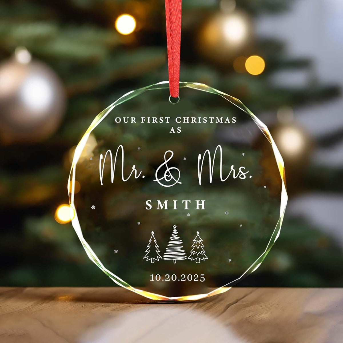 Personalized Glass Ornament 2025 for Married Couples with Name, Custom Wedding Keepsake Gift for