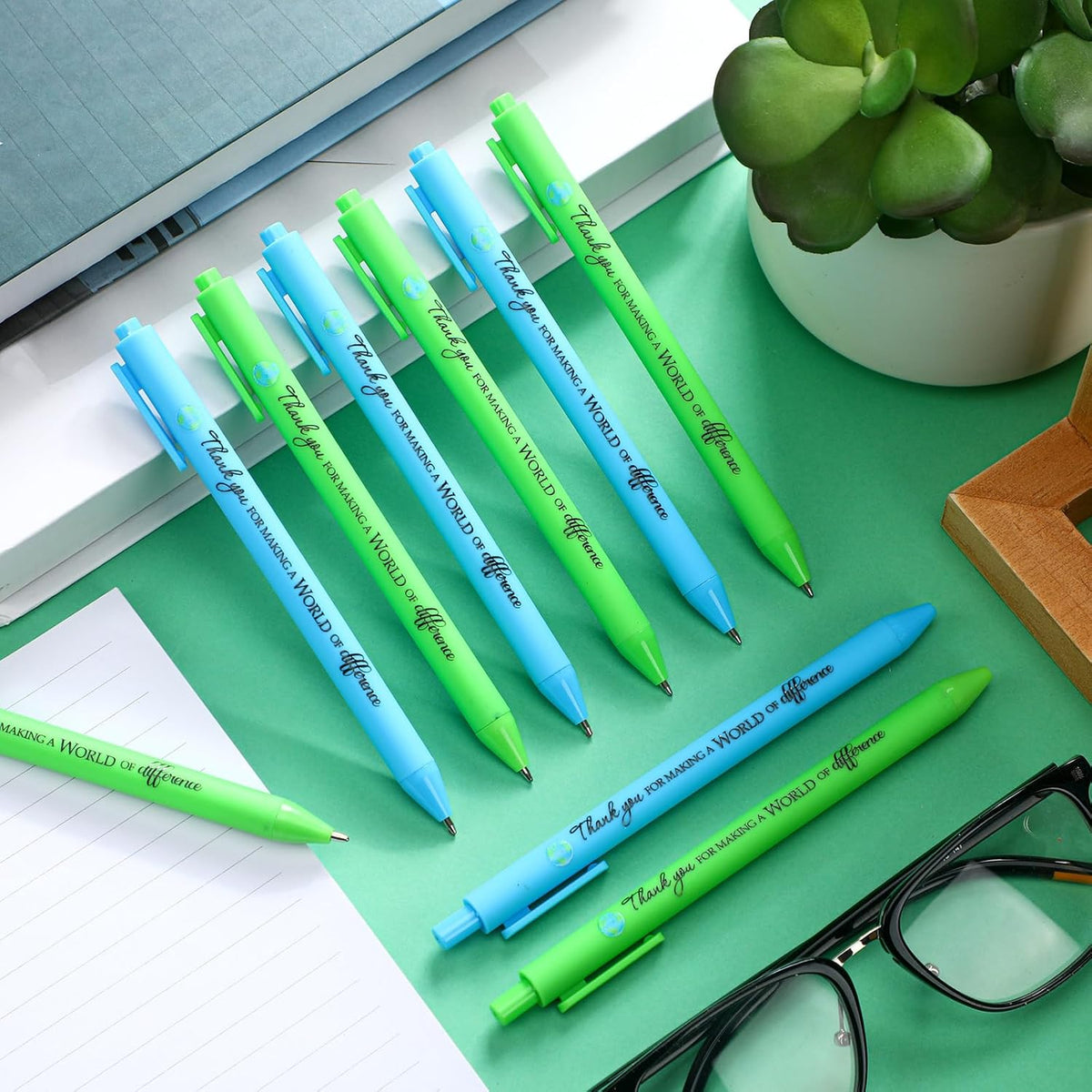 24 Pcs Earth Day Pens Bulk Party Favors Novelty Cute Green Blue Retractable Ballpoint Pen Earth Day