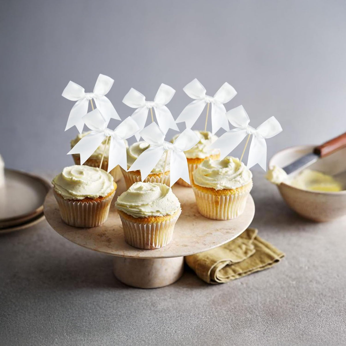 Ephlyn 24Pcs White Bow Cupcake Toppers Bow Cake Topper Birthday Decorations Mini Bowknot Cupcake