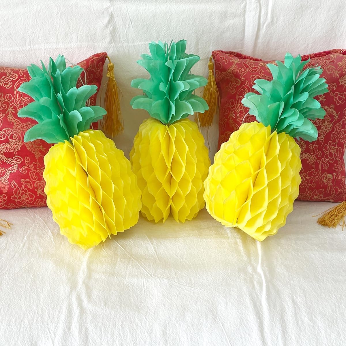 8inch Paper Pineapple Honeycomb Decorations 8pcs Tissue Party Pineapple Centerpieces Hanging