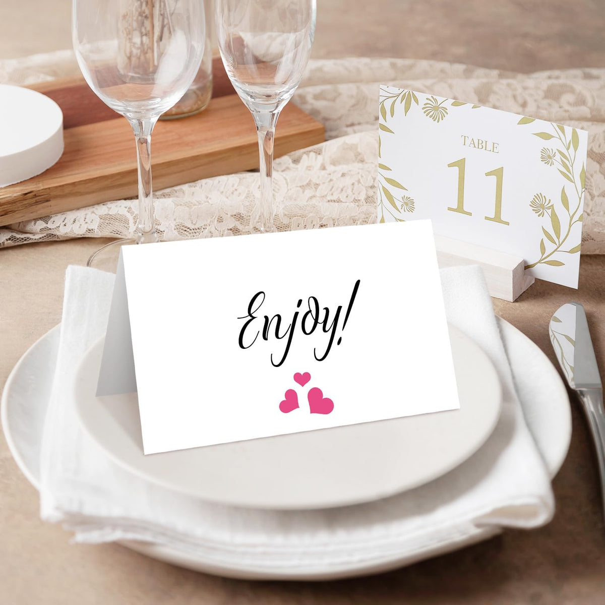 25 Pink Heart Place Cards for Table Seating, Cute Wedding Name Place Cards, Tent Card for Birthday