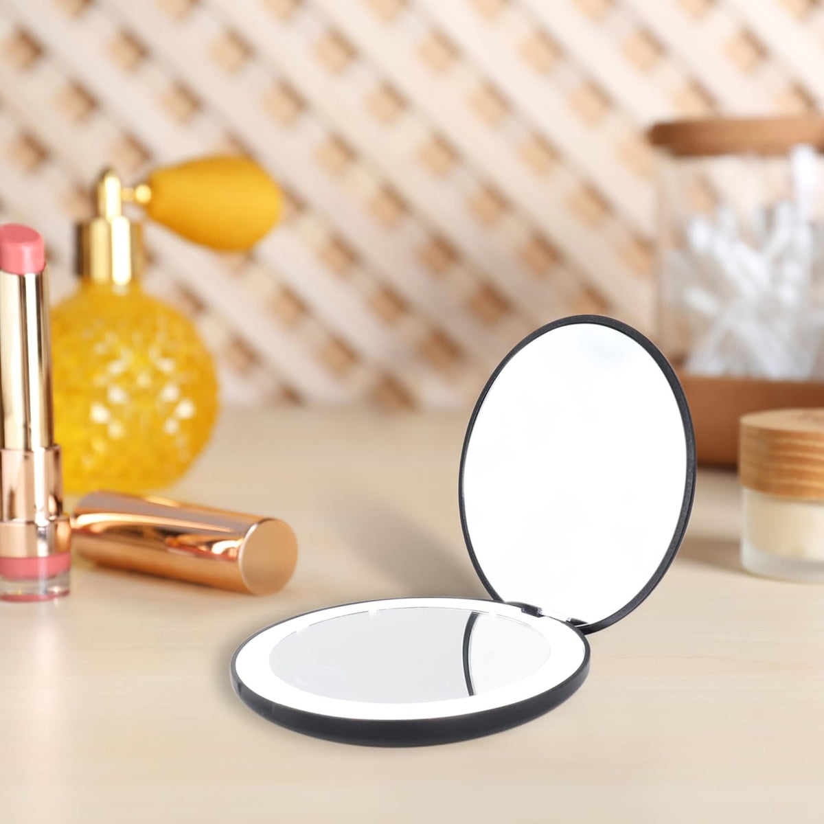 LanJo Lighted Compact Mirror with 1X/5X Magnification, Stepless Dimming & 3 Adjustable Light