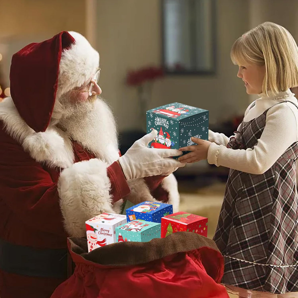 COTOPHER 20 Pcs Christmas Gift Boxes, 5" x 5" x 5" Xmas Candy Boxes for Gift Giving, Paper Treat