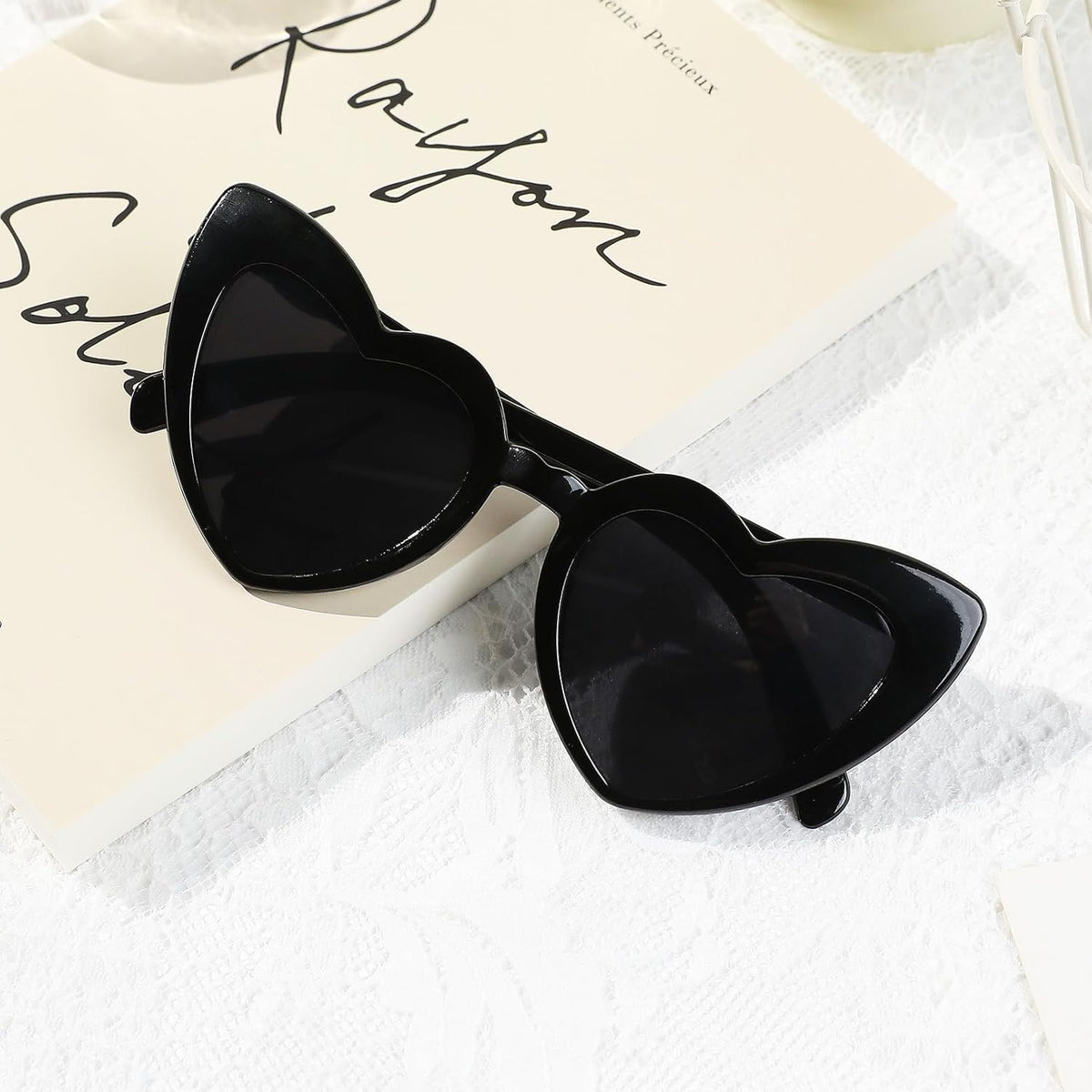 YOGFIT Heart Sunglasses for Women Fashion Classic Love Eye Protection Sunglasses Vintage Cute Heart