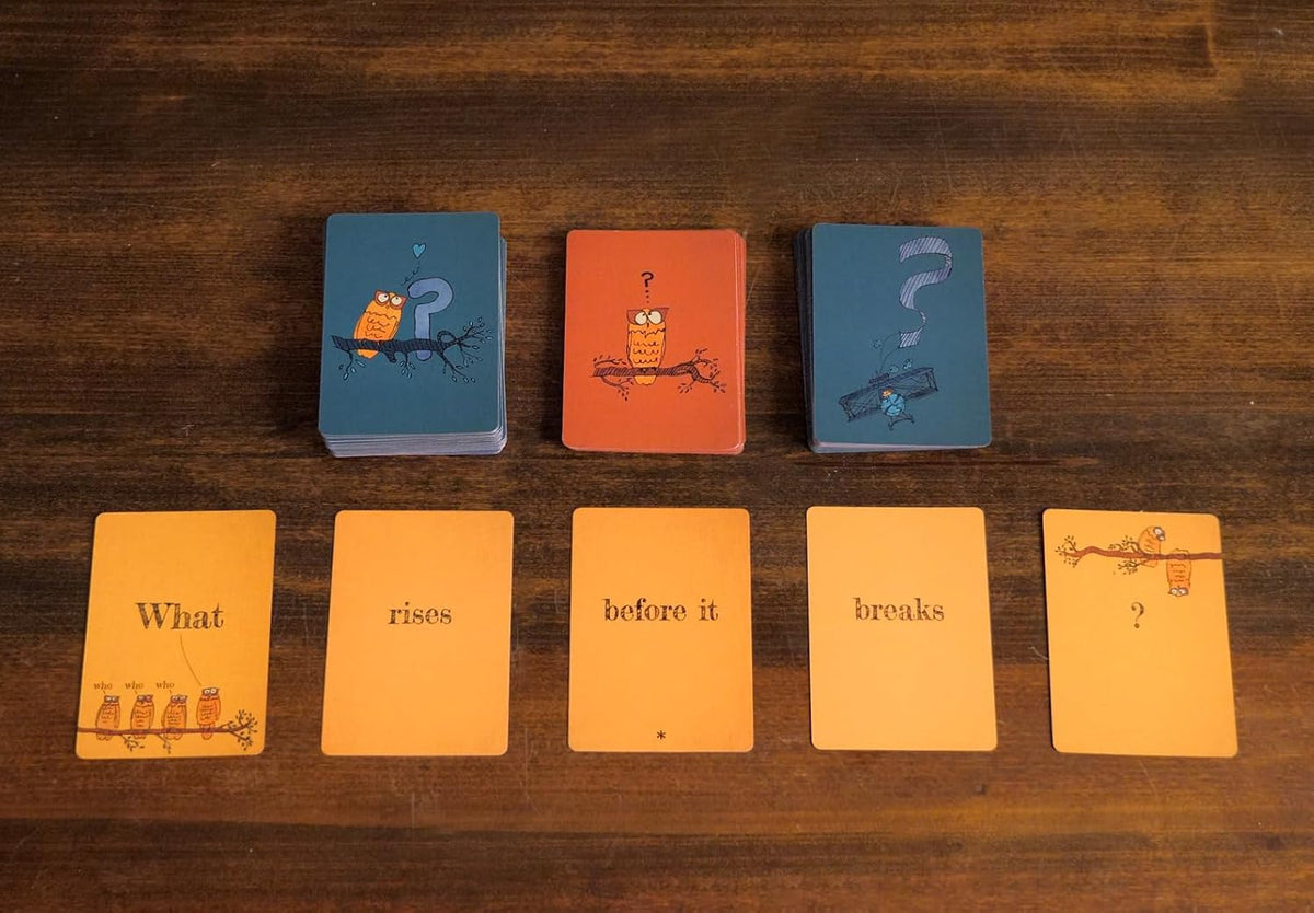 Runaway Parade Games Smug Owls Card Game - an Award-Winning Hilarious & Creative Riddle-Solving