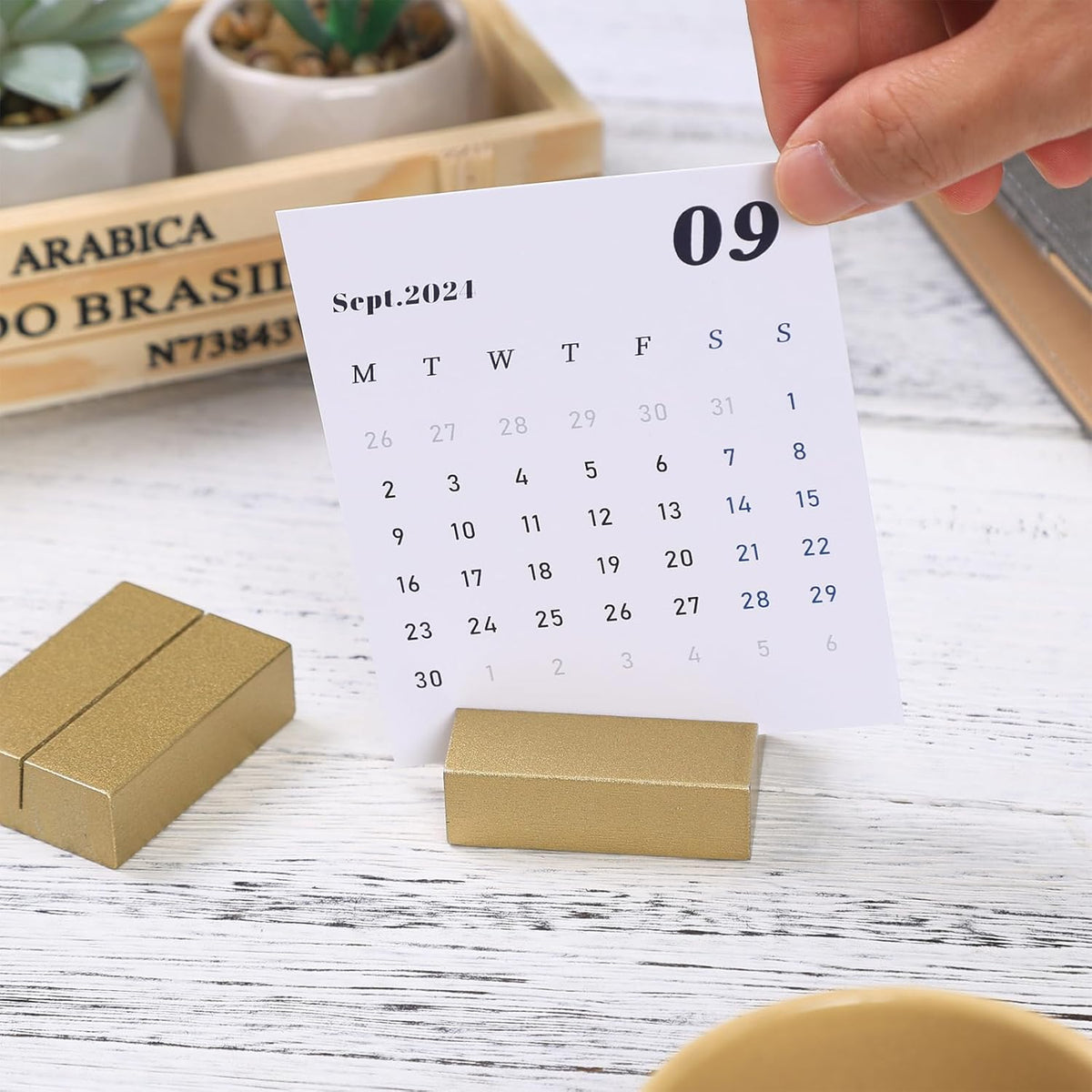 UNIQOOO 12 Pack Gold Birch Wood Stands /1.2mm Slot for Cardstock, Wedding Table Numbers Holders