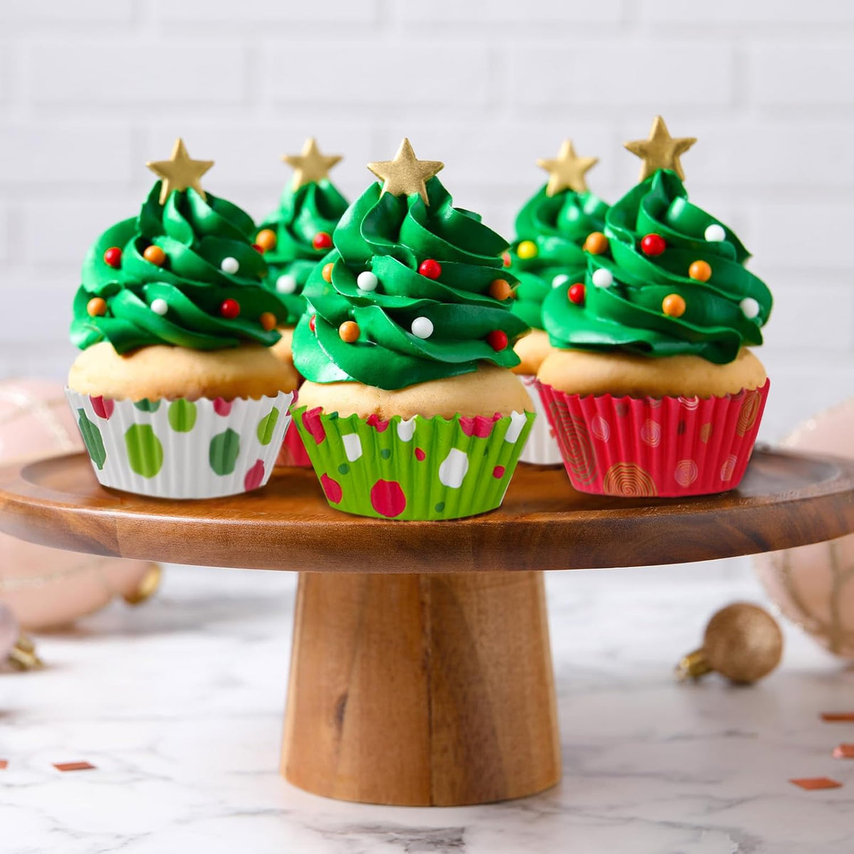 600 Count Christmas Cupcake Liners for Baking Red Green Muffin Mini Holiday Cupcake Liners for
