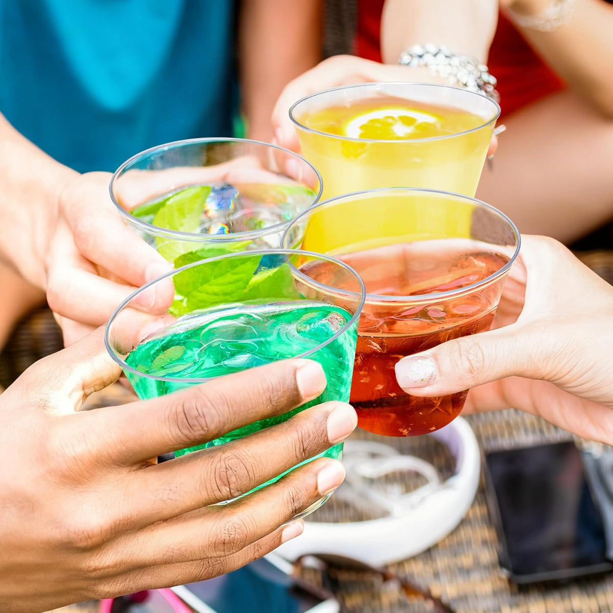 100Counts 9 OZ. Disposable Cups Old fashioned Party Tumblers, 9 Ounce Squat Cups Clear Hard Plastic