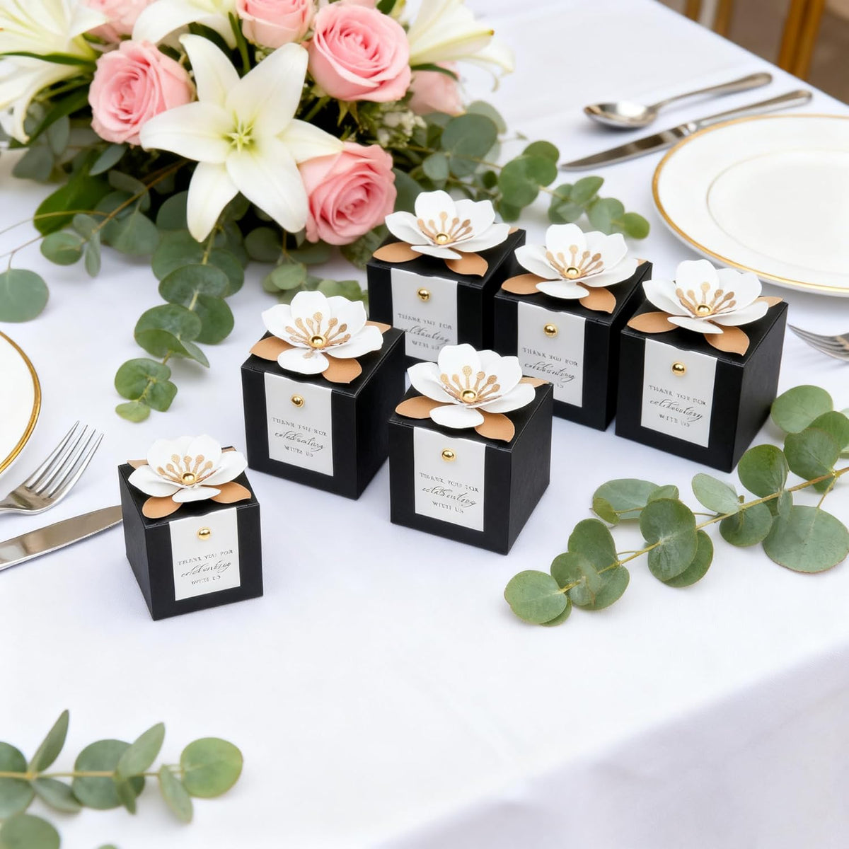 FEIYI 20 PCS Candy Boxes, 3 In 1 Black Favor Boxes with Floral Decor, White Thank You Tags Gift