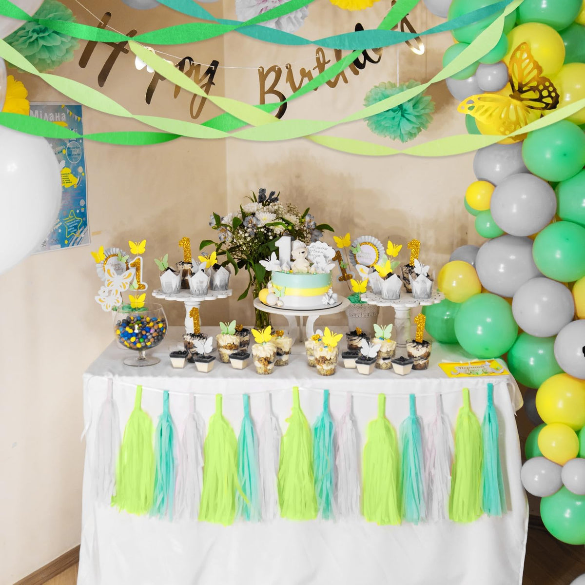 8 Pack Green White Crepe Paper Streamers Rolls, 656ft Party Streamers for Birthday Wedding Baby