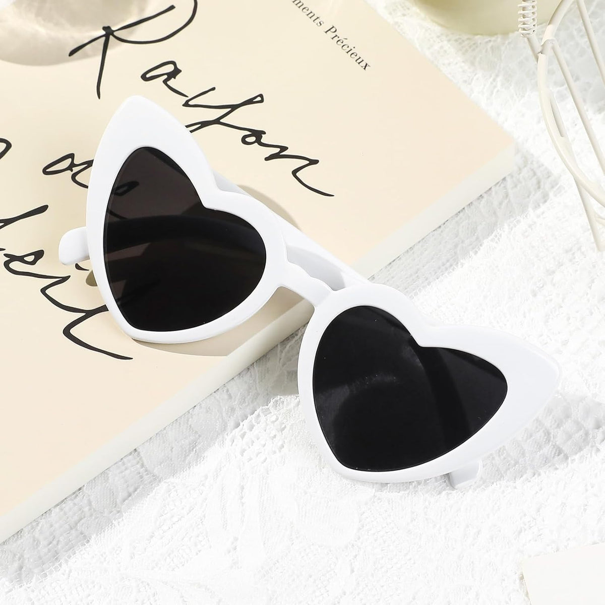 YOGFIT Heart Sunglasses for Women Fashion Classic Love Eye Protection Sunglasses Vintage Cute Heart