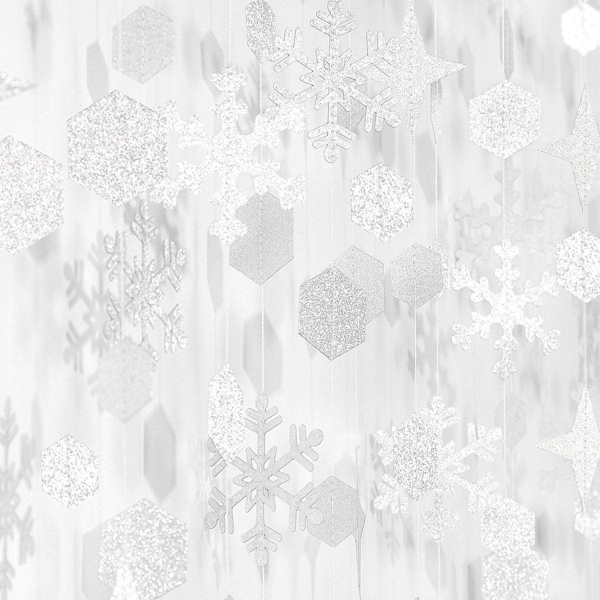 Snowflake-Snow White-Silver Christmas Party-Decorations Streamers - 52Ft White Winter Wonderland