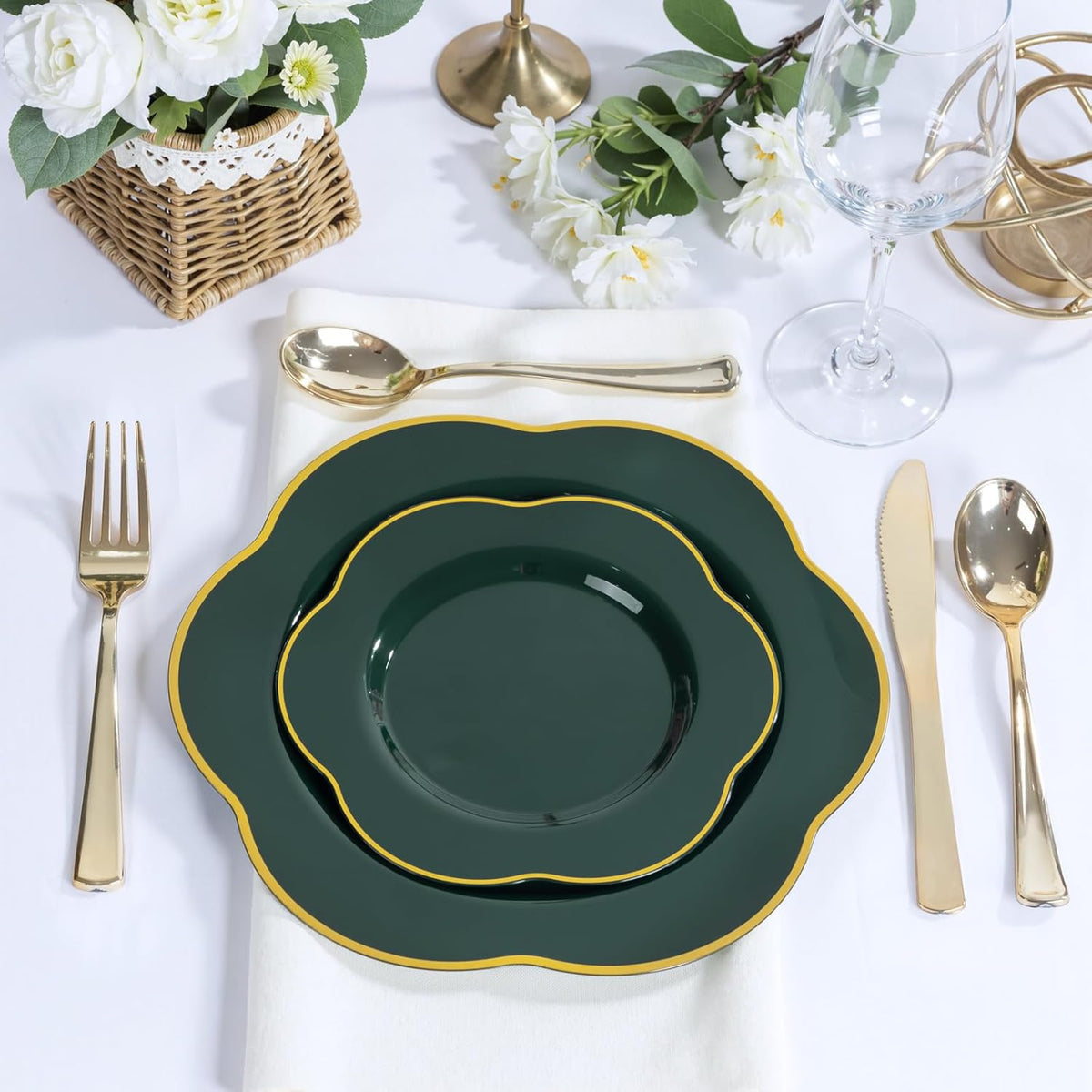 Liacere 50PCS Green Plastic Plates - Heavy Duty Disposable Plate-Green and Gold Include 25PCS