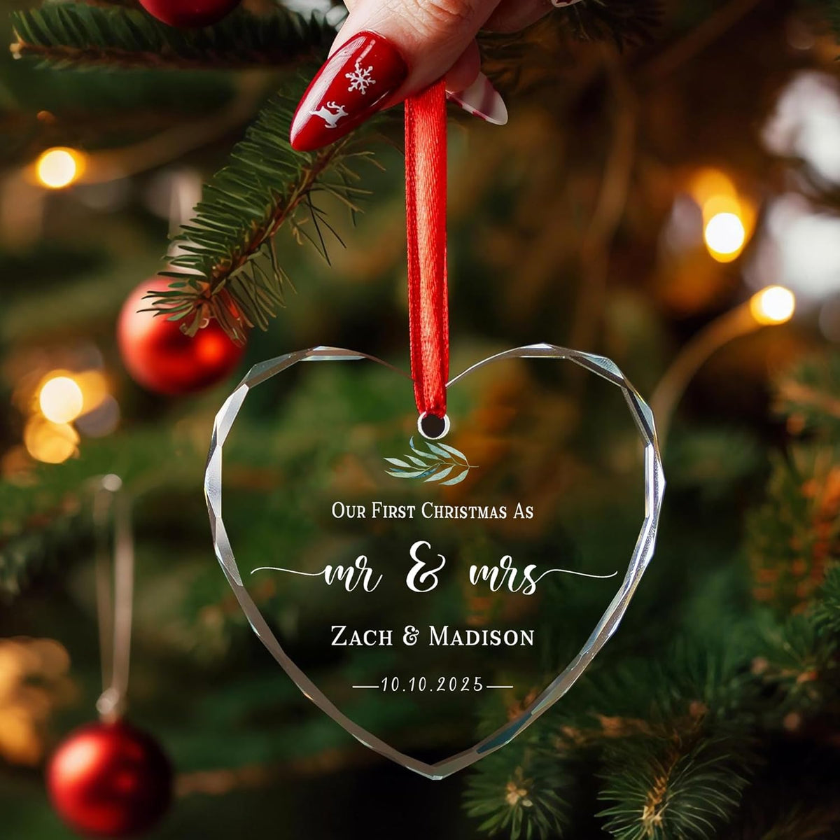 Personalized Glass Ornament 2025 for Married Couples with Name, Custom Wedding Keepsake Gift for