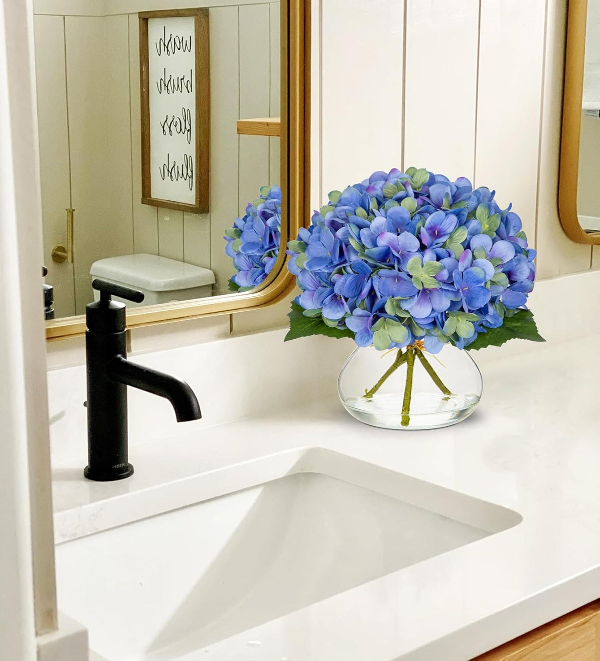 Hollyone Hydrangea Artificial Flowers with Glass Vase Blue-Green Silk Faux Flowers Arrangements in