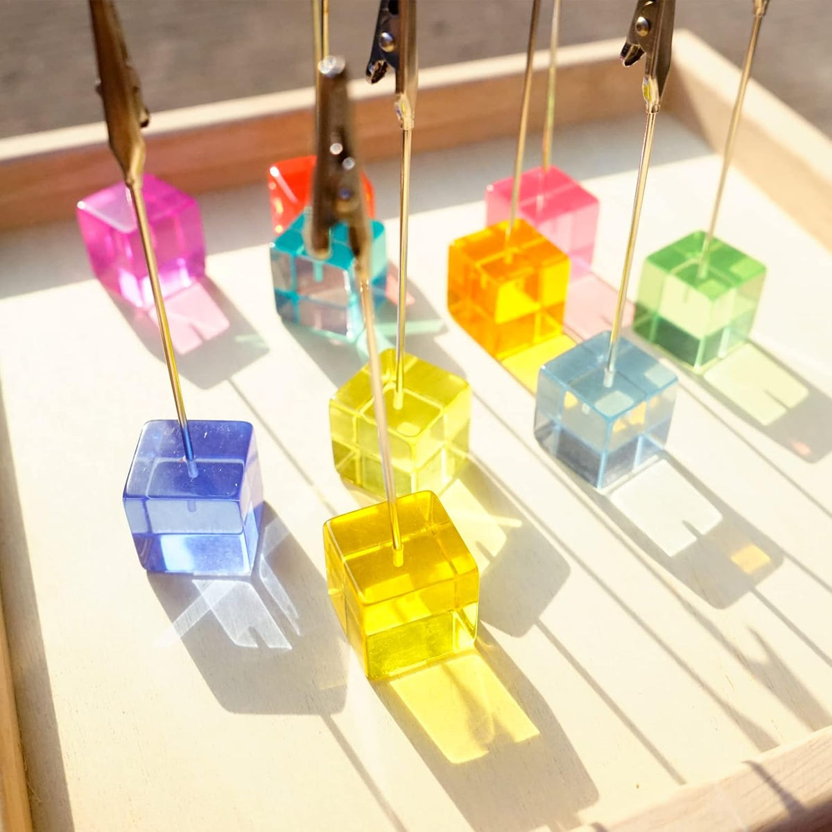 Desktop Picture Holders, 10 pcs Rainbow Colors Polaroid Photo Clip Stand for Paper Name Place Card