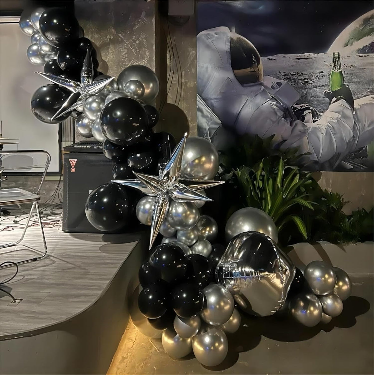 100pcs Black Balloons, Helium Quality 12 inch Black Party Balloons for Birthday, Halloween