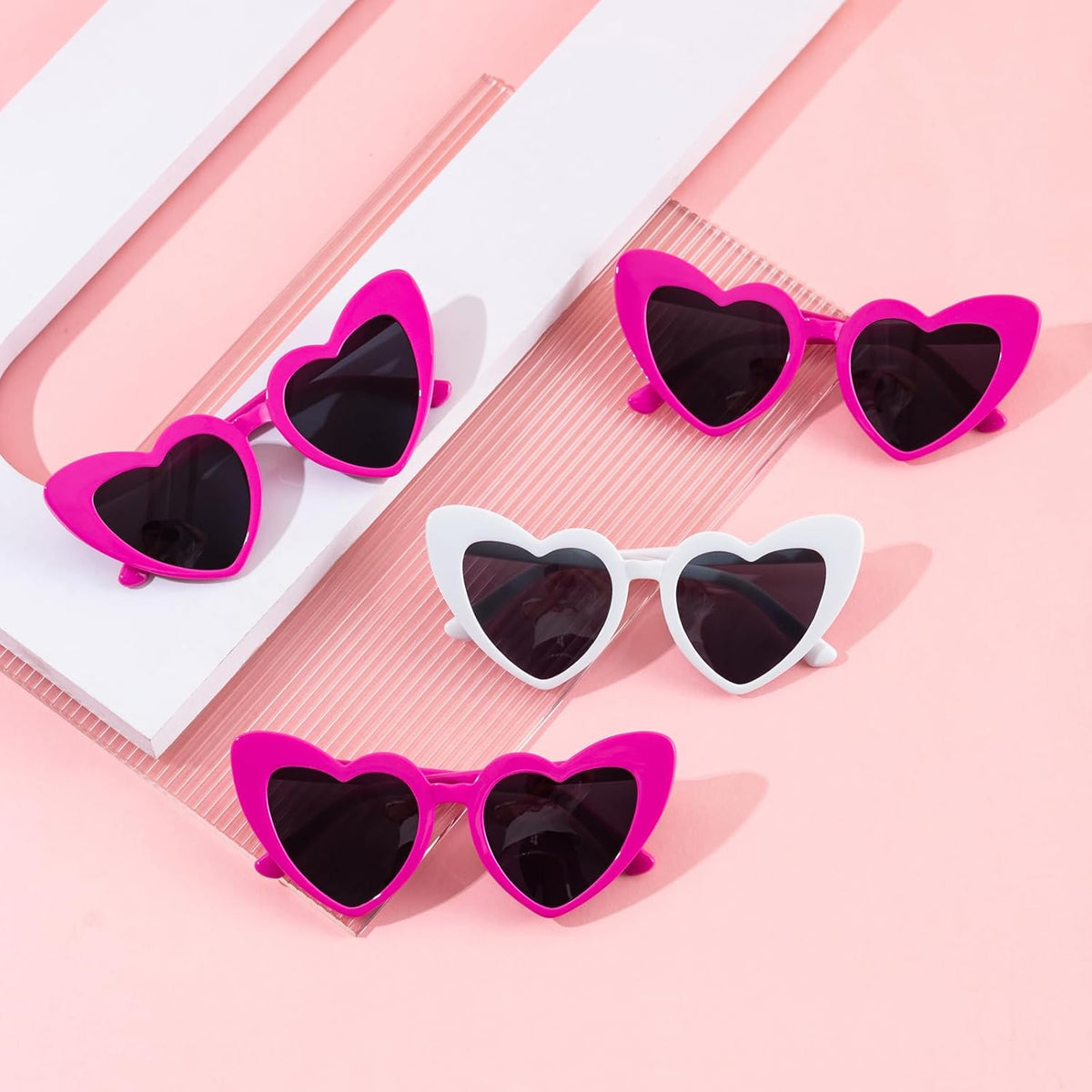 Bachelorette Party Favor Sunglasses 6 Pack,Retro Cat Eye Heart Sunglasses for Women,Bridesmaid