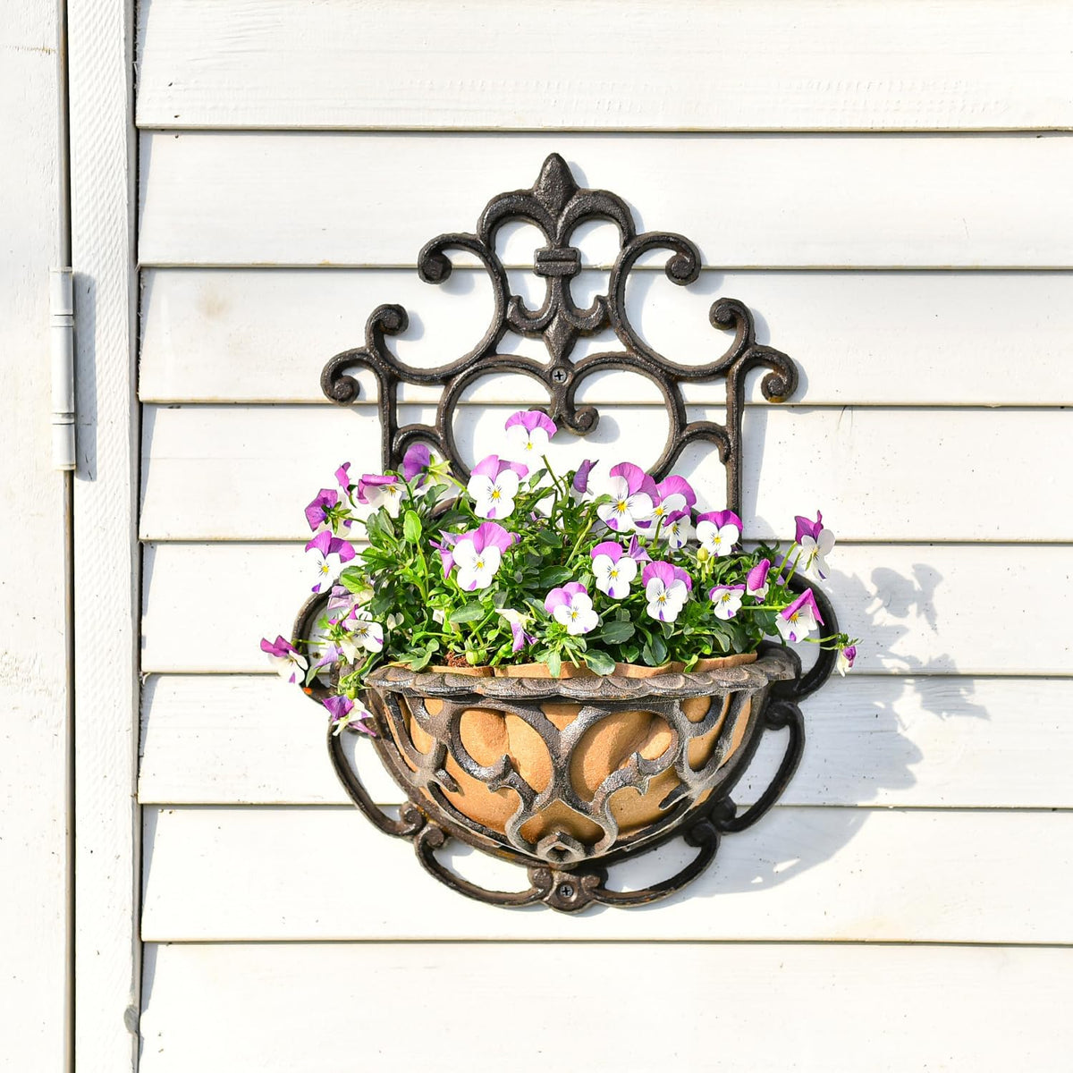 Sungmor 2 Pack Wall Hanging Planter Basket with Fabric Liner, Antique Victoria Style Cast Iron Wall