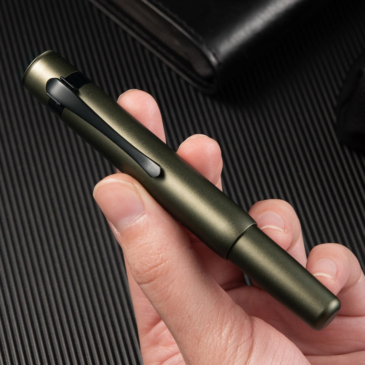 Hongdian M2 Black Forest Mini Fountain Pen, Bent Nib & Sleek Shape Aluminium Short Pocket Travel