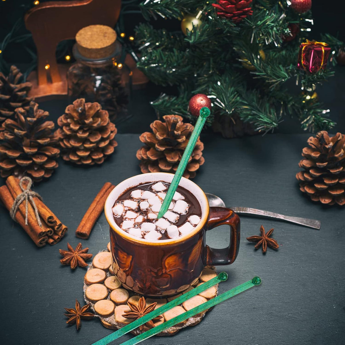 50-PCS Christmas Green Glitter Plastic Swizzle Sticks, Crystal Cake Pops, Cocktail Coffee Drink
