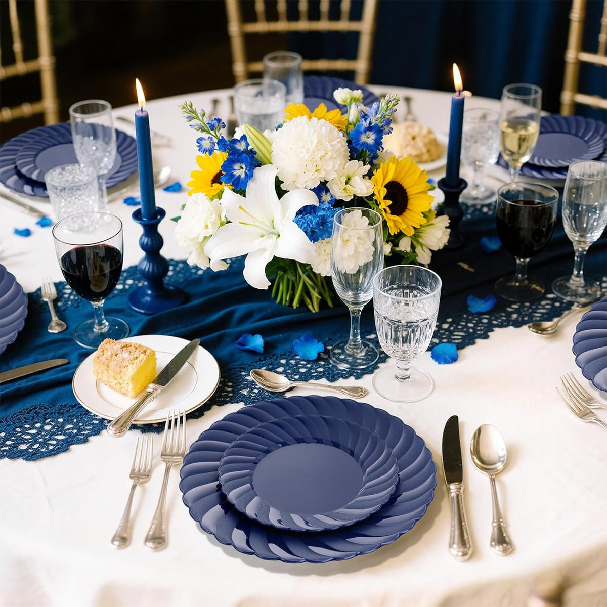 U-QE 60 Pcs Blue Plastic Plates for Party – Scalloped Blue Plates Disposable Heavy Duty – Include