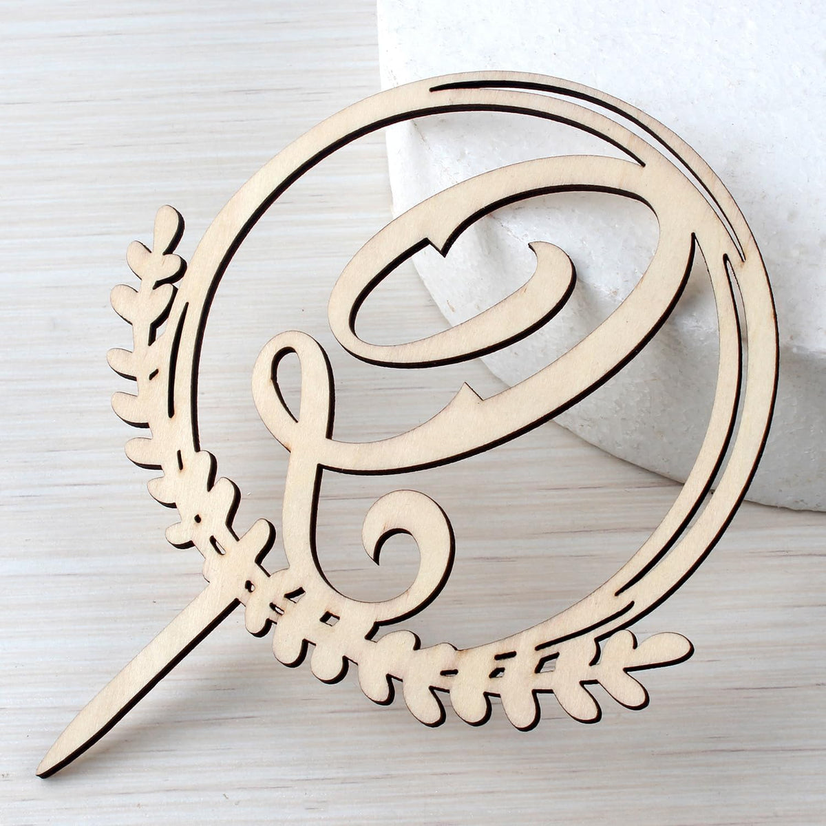LINGTEER Personalized Inital Letter Q Wooden Cake Topper Perfect for Birthday Rustic Wedding