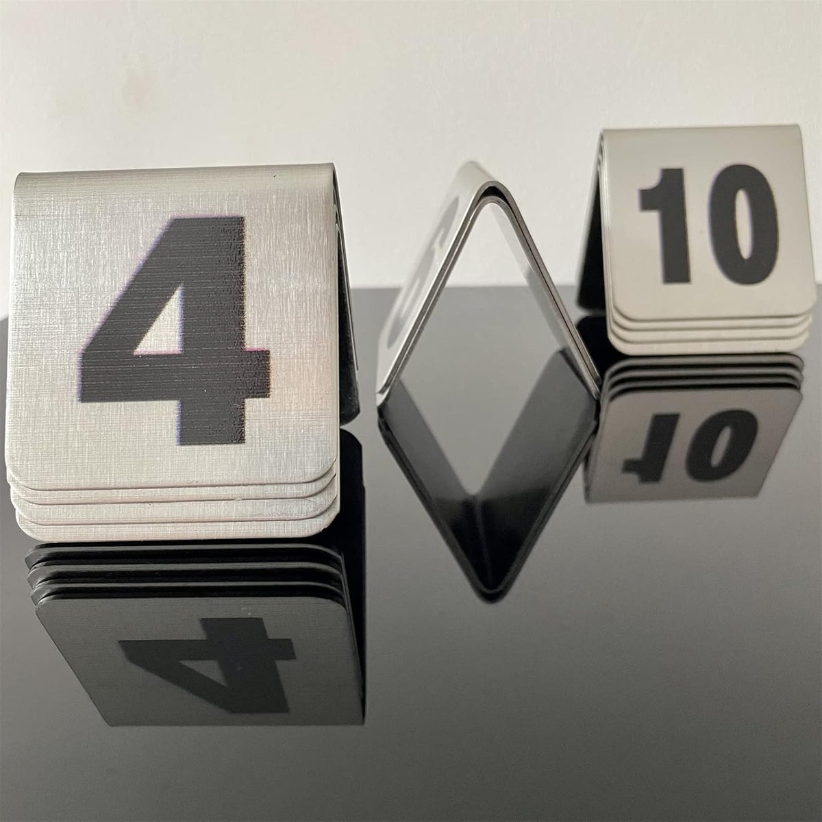 10 Pcs Metal Place Cards Stackable Tent Style Table Numbers，Place Card Holders for Celebration