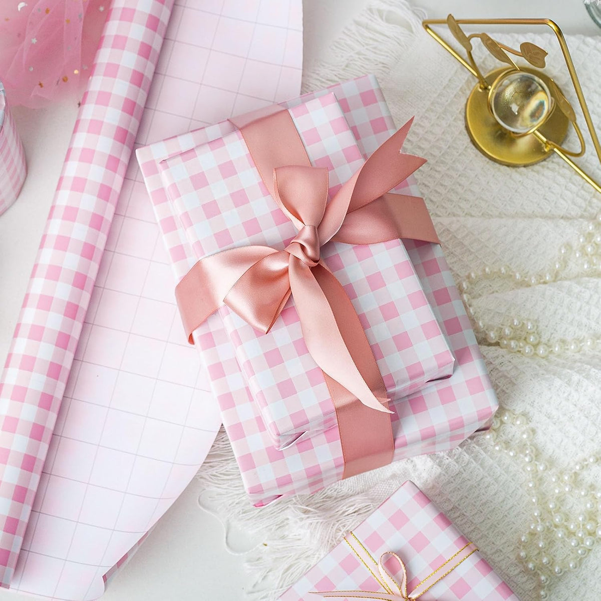 Burymento Pink Checkerboard Wrapping Paper, Gift Wrap for Birthday, Valentines, Mothers day