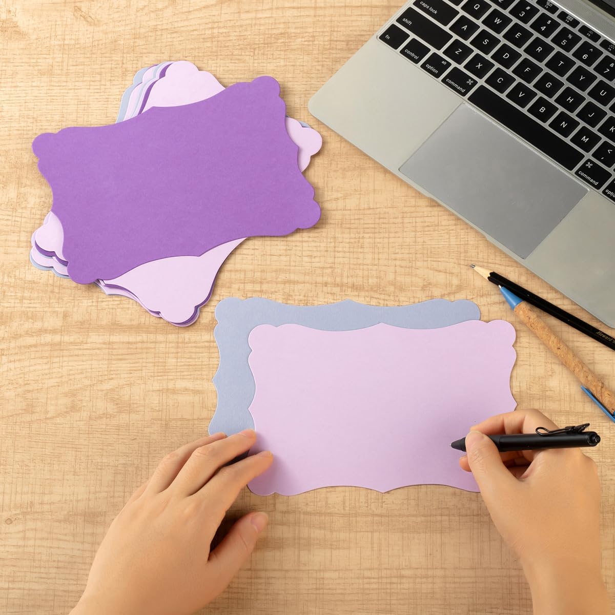50 Pack Blank Kraft Cards Cardstock Thick Paper Brown Greeting Cards for DIY Gift Card Menus, Baby