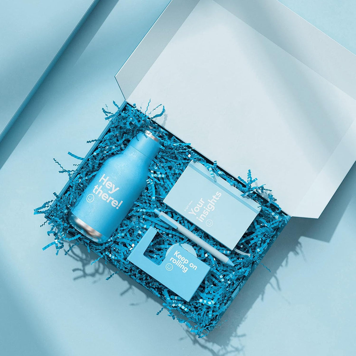 1 LB Lake Blue Crinkle Cut Paper Shred Filler Great for Gift Wrapping, Lake Blue Basket Fillers